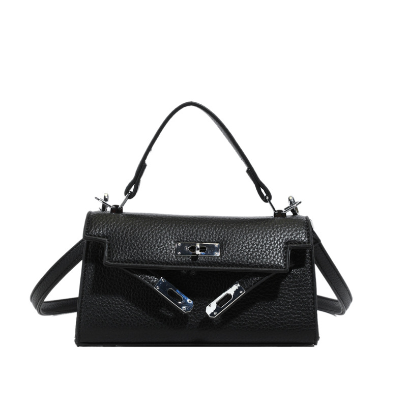 Designer bag hot free shipping New daily commuting shoulder bag with a high-end feel trendy and casual fashion cross body bag black pink grey khaki wh