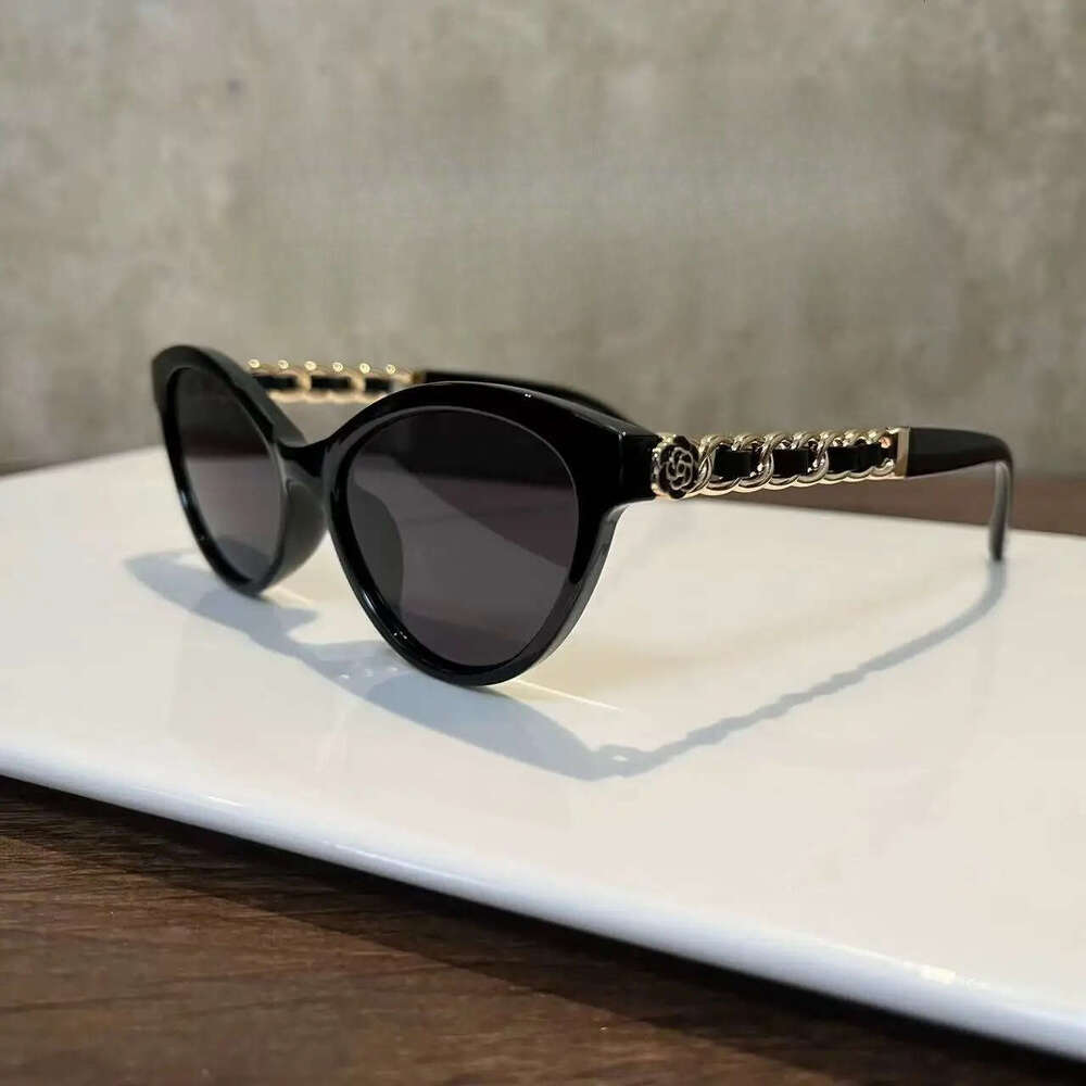 Sunglasses Designer Luxury sun glasses for women men UV400 Fashion Cat Eye eyeglasses Hollow Chain Legs Temperament Fashion Festival Holiday gifts