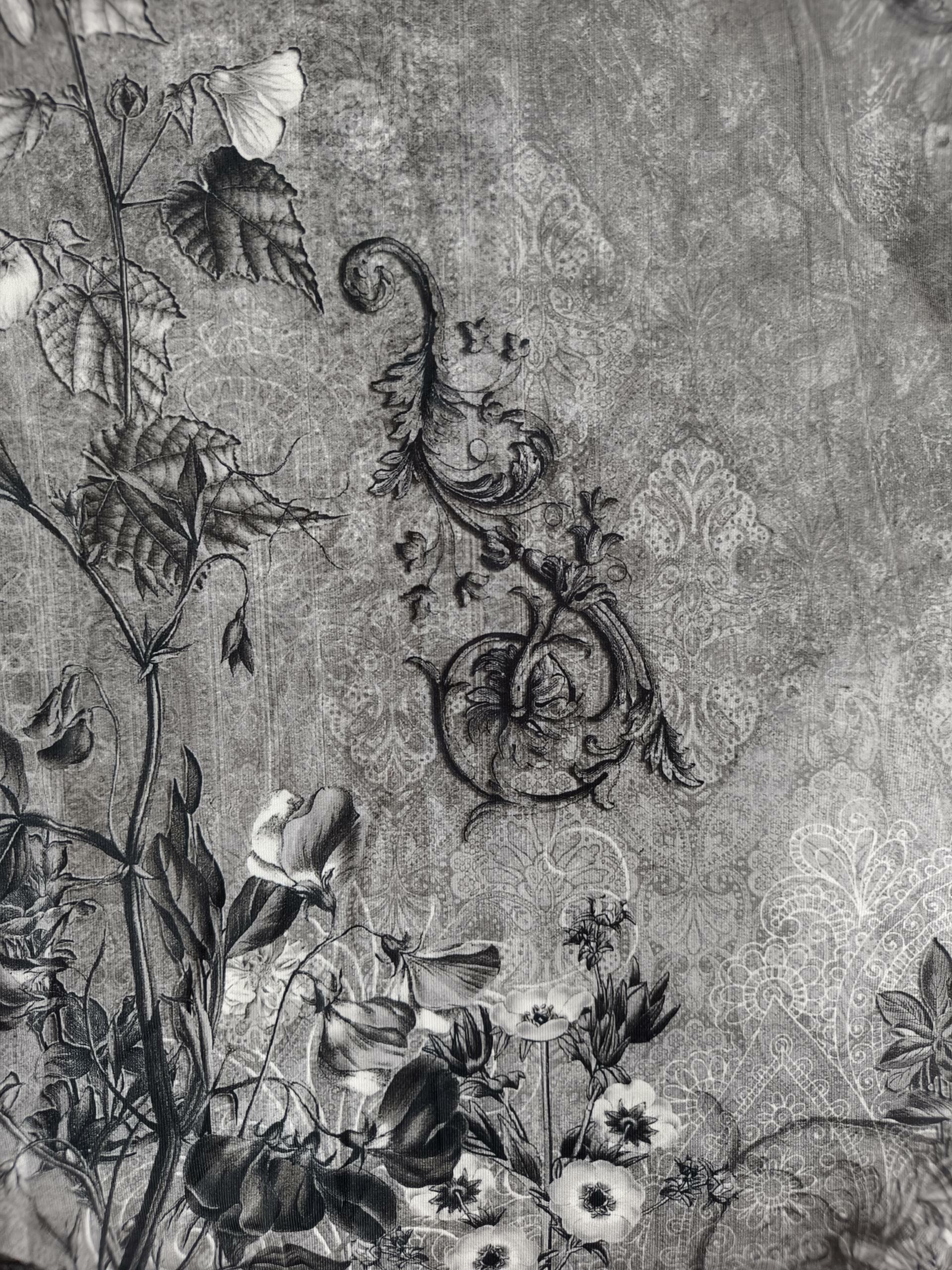 Soft Vintage Floral Print Long Sleeve T-Shirt for Women YL23551