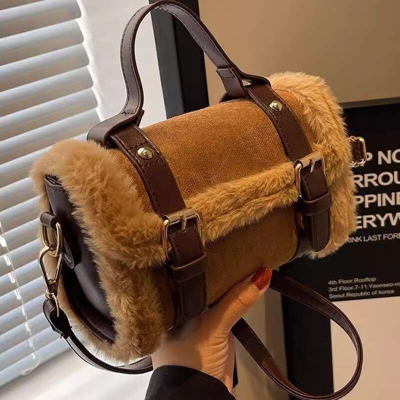 Lamb Wool Autumn Winter Atmosphere Plush Small Square 2025 New High-end Patchwork Handbag Crossbody Bag for Women