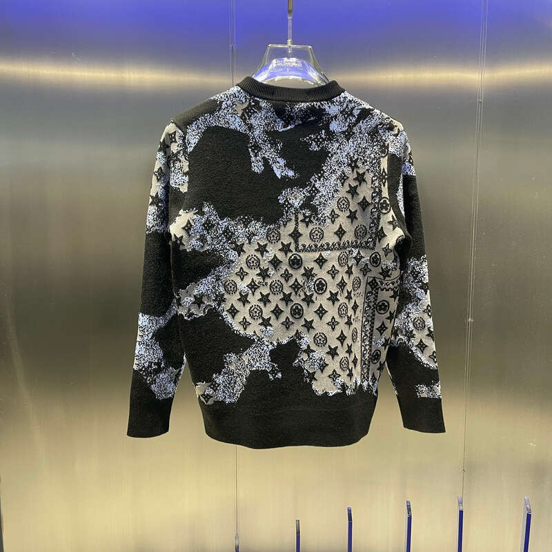 Men's Clothing Blue Pullover Top printing Sweatshirts for Man embroidery Hoodieless Slim Fit Style top Sweaters