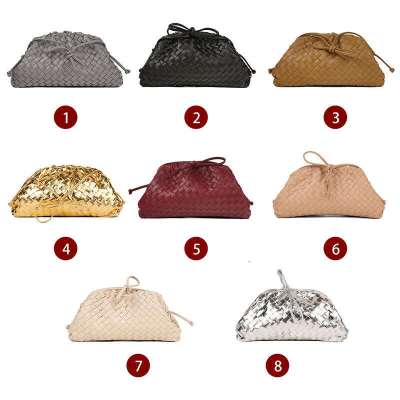 Cloud New Woven Large Capacity Simple Handheld Dumpling Bag for Women