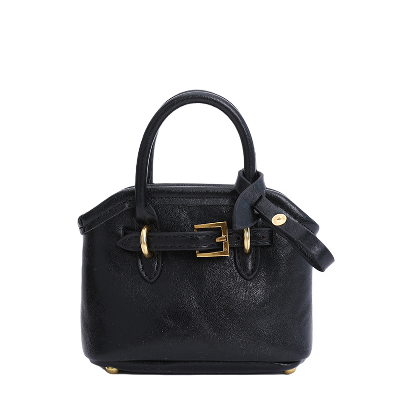 Designer bag free shipping New autumn trendy casual shoulder bag with large capacity commuting tote bag for woman black red brown