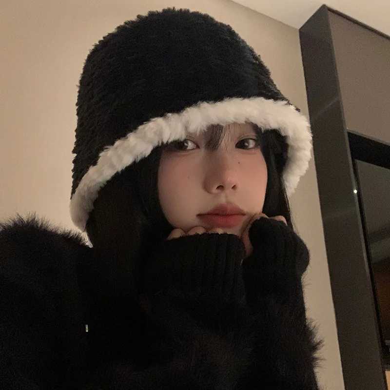 Black P Hat for Wen Autumn and Winter Korean Style Versatile FaceLooking Small Hat Janese Style Big Y250920