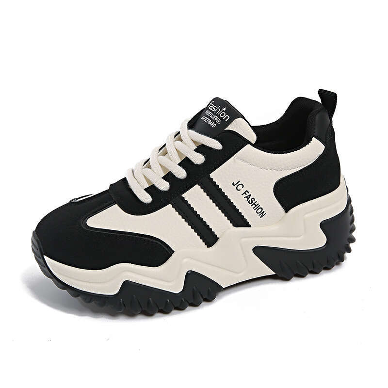 Women's Designer Running Trainers: Stylish Athletic Footwear in Red Color