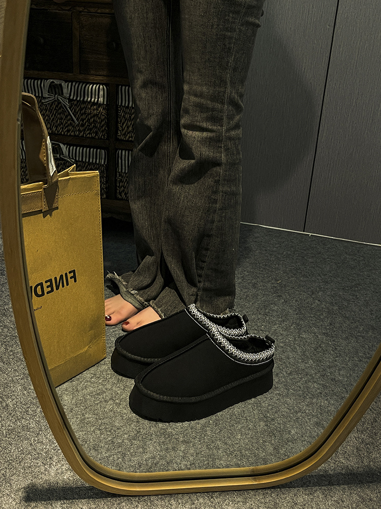 Winter Snow Boots for Women's Lazy Shoes One Foot Cotton Shoes New Thick soled Snow Boots Ethnic Style Short Tube Sponge Cake and Velvet