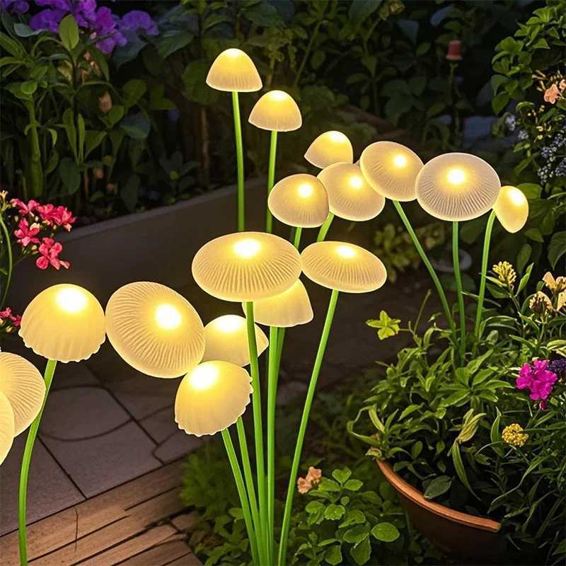 Outdoor LED Jellyfish Sway Lawn Lights Garden Decor Waterproof Solar Pathway Mushroom Light For Patio Balcony Yard Flowerbed C250922