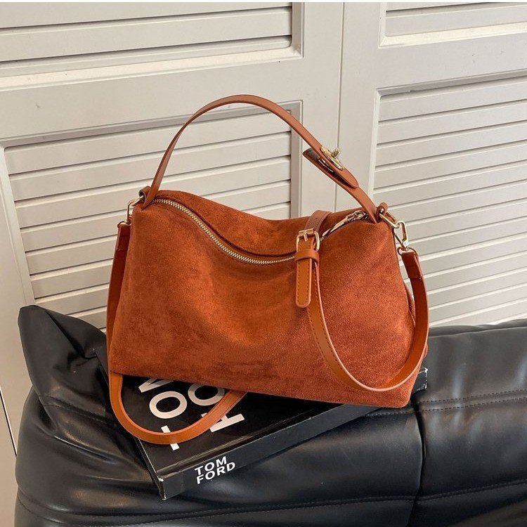 Free shipping vintage scrub small armpit bag autumn and winter new all-match female bag popular cross-body bag shoulder tote bag
