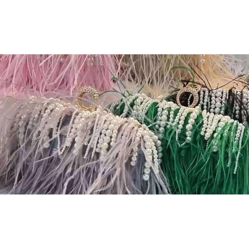 Designer Luxury Luxy Moon Designer Ostrich Fur Feather Wallet Women Clutch Dia Knuckle Rings Dinner Evening Bag Chain Purse