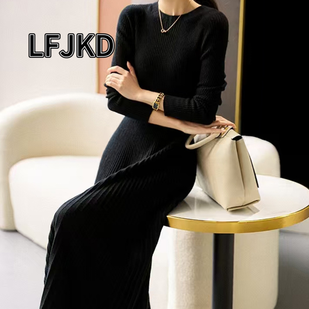 K2214 Autumn and winter new pure wool round neck knitted dress long sleeves women's warm solid color pleated long skirt