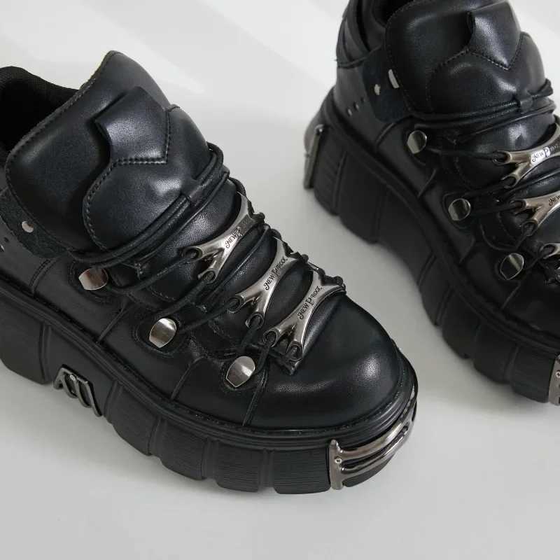 Spring and Autumn New Womens Shoes Heavy Metal Thick Soles Increase High and Low Punk Small Leather Shoes Black Motorcycle Boot W250922