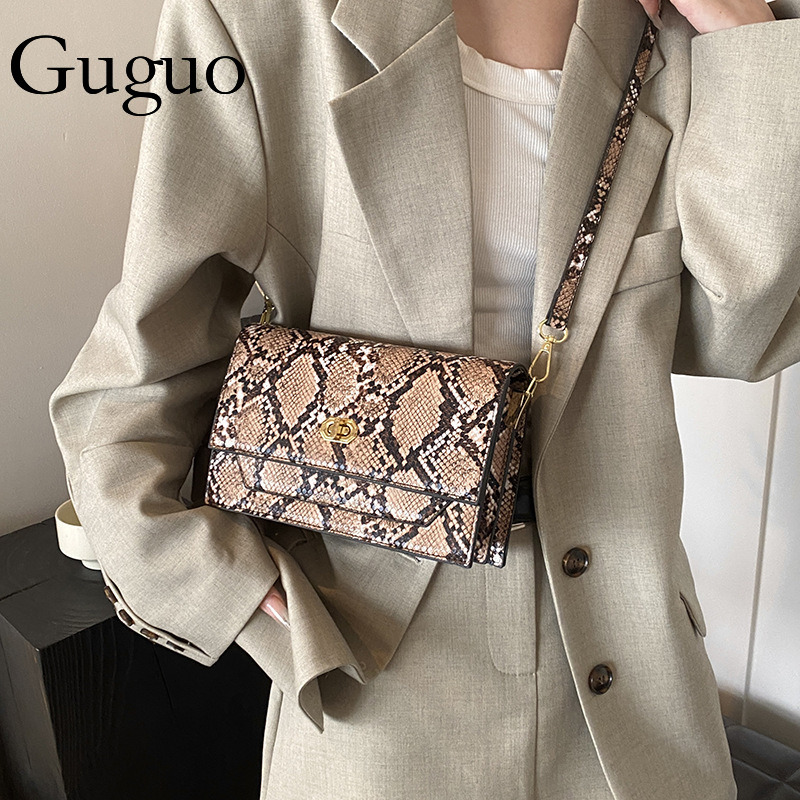 Guguo Designer Bag European And American Snake Print Retro Luxury Bag Lock Shoulder Bag 2025 New Ins Casual Versatile Handbag Fashion Crossbody Bag Fo