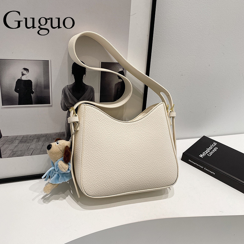 Guguo Designer Bag Trendy Women's Bag 2025 New Fashion Textured Shoulder Bag Luxury Bag Large Capacity Retro Women's Crossbody Bag Wholesale