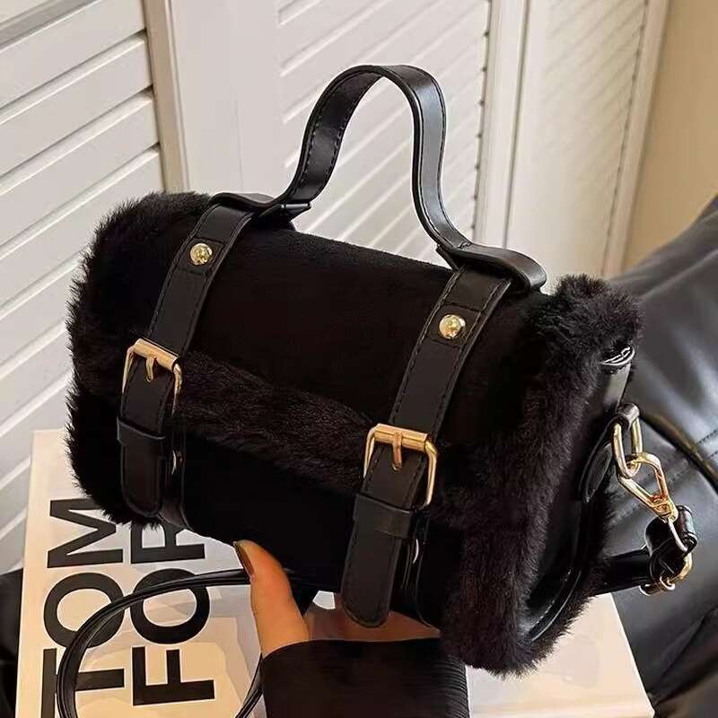 Lamb Wool Autumn Winter Atmosphere Plush Small Square 2025 New High-end Patchwork Handbag Crossbody Bag for Women