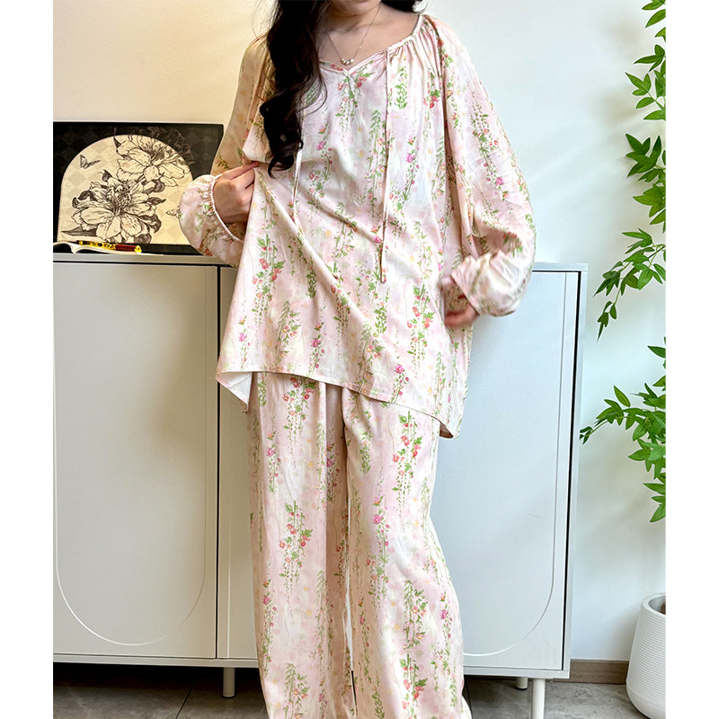 B1041-Elegant Modern Fashion: Soft Fabric Skirt & Top Set for a Sophisticated Look