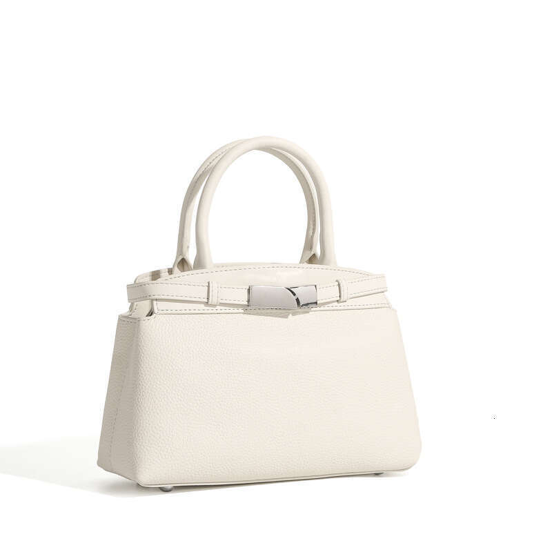 Luxury bag New Genuine Leather Fashion for Women Single Shoulder Small Square Stylish Crossbody Bag Simple Trendy Versatile s