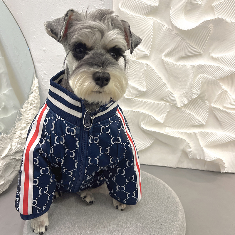 Designer Dog Clothes Classic Letter Pattern Dog Apparel Fashionable Printed Dog Jacket Stylish Pet Coat for Small to Medium Dogs Medium Thickness Navy Blue Y179