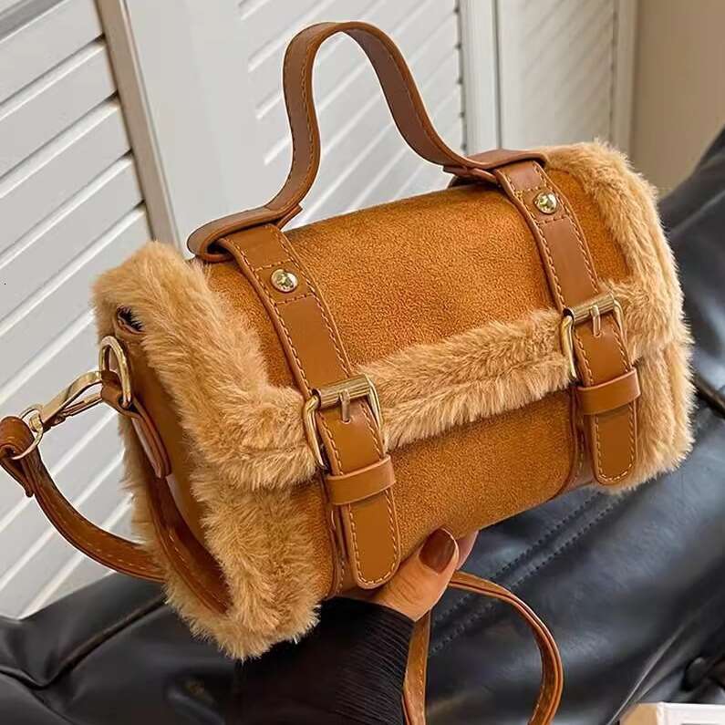 Lamb Wool Autumn Winter Atmosphere Plush Small Square 2025 New High-end Patchwork Handbag Crossbody Bag for Women