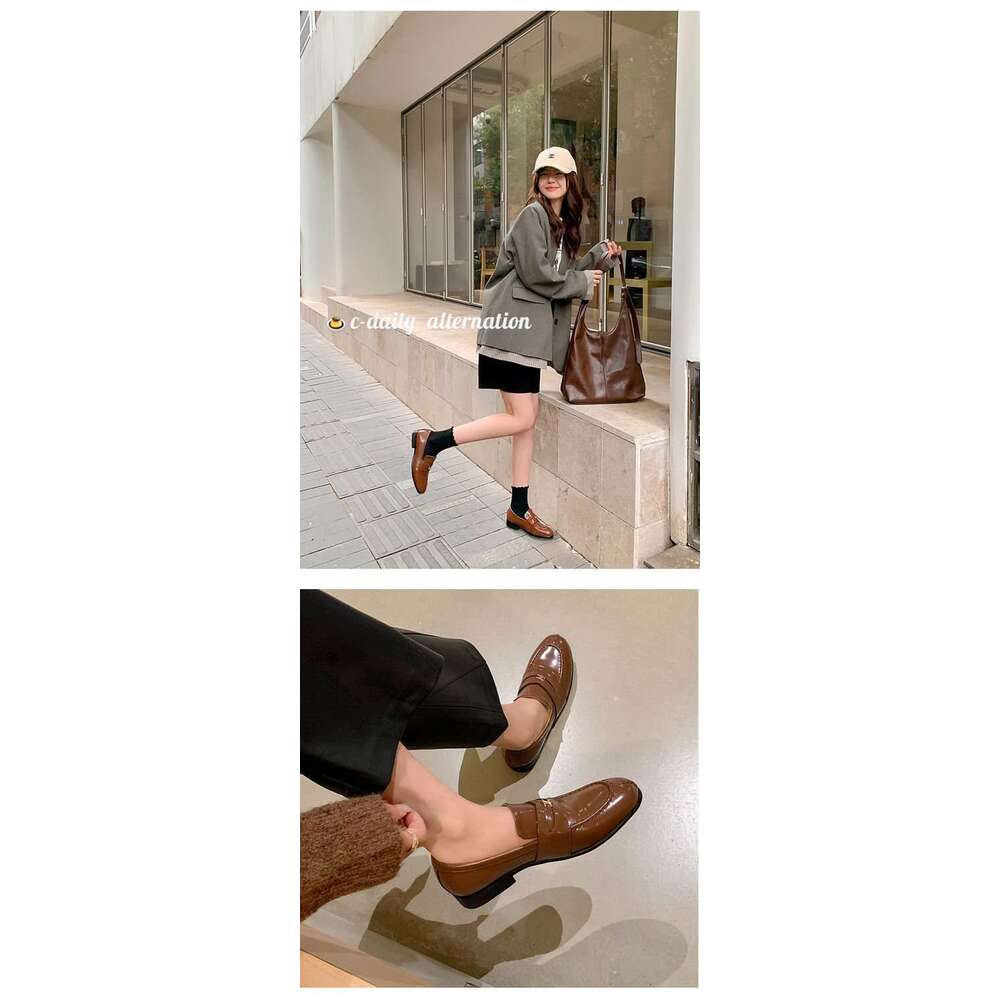 Gold Buckle Slip-On Lazy Loafers Designer Shoe Women British Style Small Leather Single Shoes 2025 New Model