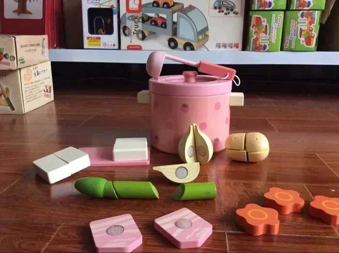 Play house toy Simulation Vegetable Hot Pot Wooden Toys kitchen cook Prentend Play Food Tofu Knife Pan Sets kids Birthday Gift C250922