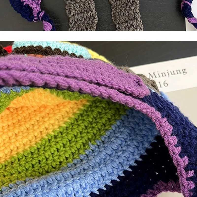 Korean Niche Handcrocheted ot C Mens and Wens Autumn and Winter Funny es Ear Protectors Knitted Bber Hats Y250920