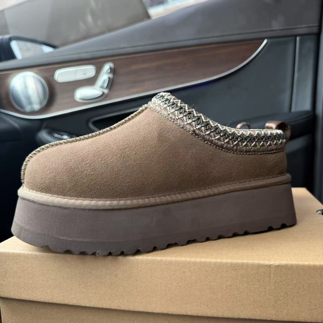 Free Shipping 2025 Women's Ethnic Bohemian Woven Platform Snow Boots Shearling Leather Wool Lined Non-Slip Winter Bootie Slippers