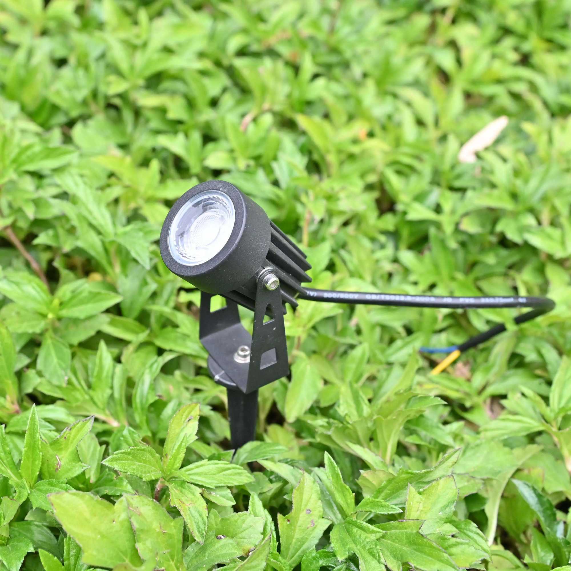 5W AllAluminum LED Spike Lawn Lamp Outdoor Garden Lighting Waterproof Path Spotlights for AC110265V DC1224V C250922