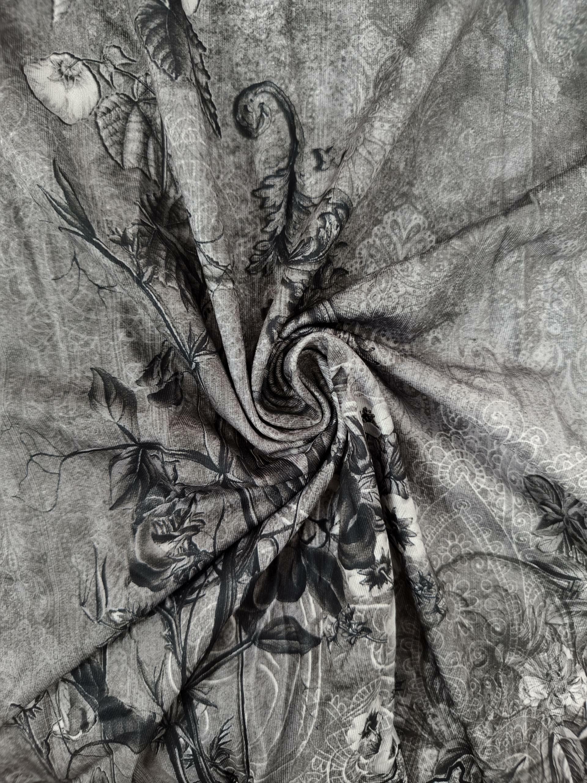 Soft Vintage Floral Print Long Sleeve T-Shirt for Women YL23551