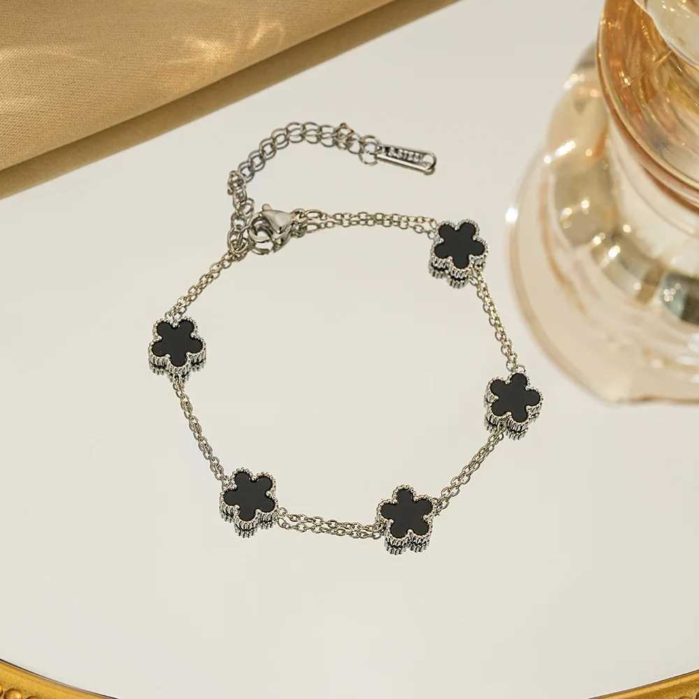 Wens Pentalobe Silver Gold Plant Flower Bracelet - Single-Sided Plum Blossom Design Stainless Steel Jewelry Z260313