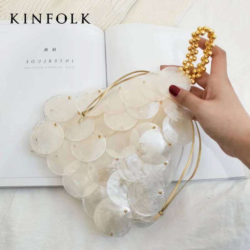 Designer Luxury Shell Natural Piece Sequin Hand Weaving Beaded Pearl Bag Women Evening Sequins Handbag