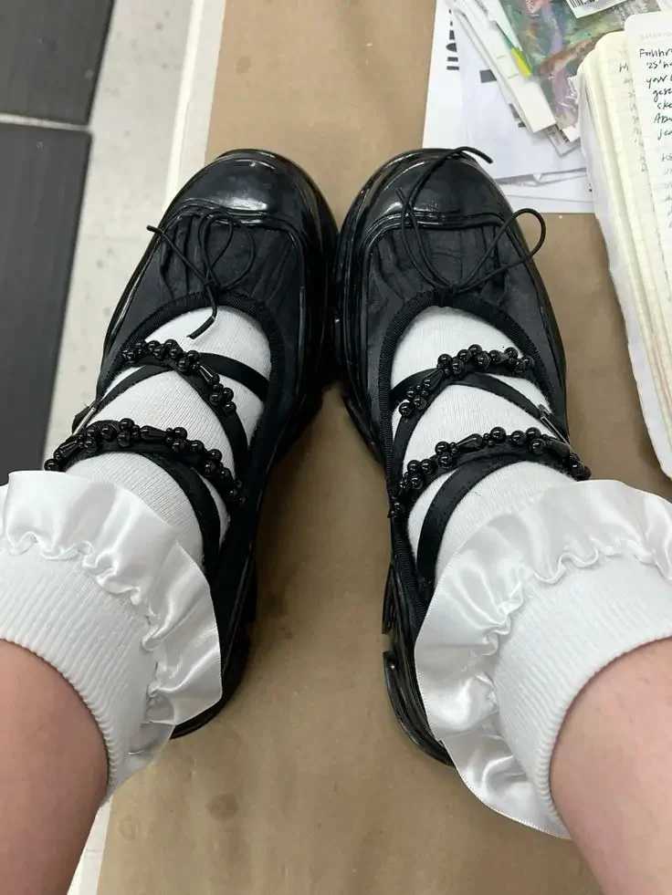 CHMURY 2025 Womens Retro Ballet Flat Shoes Ballerina Sneakers Chunky Mary Jane Pumps with Bow Decor BlackWhitePink 41 42 W250922