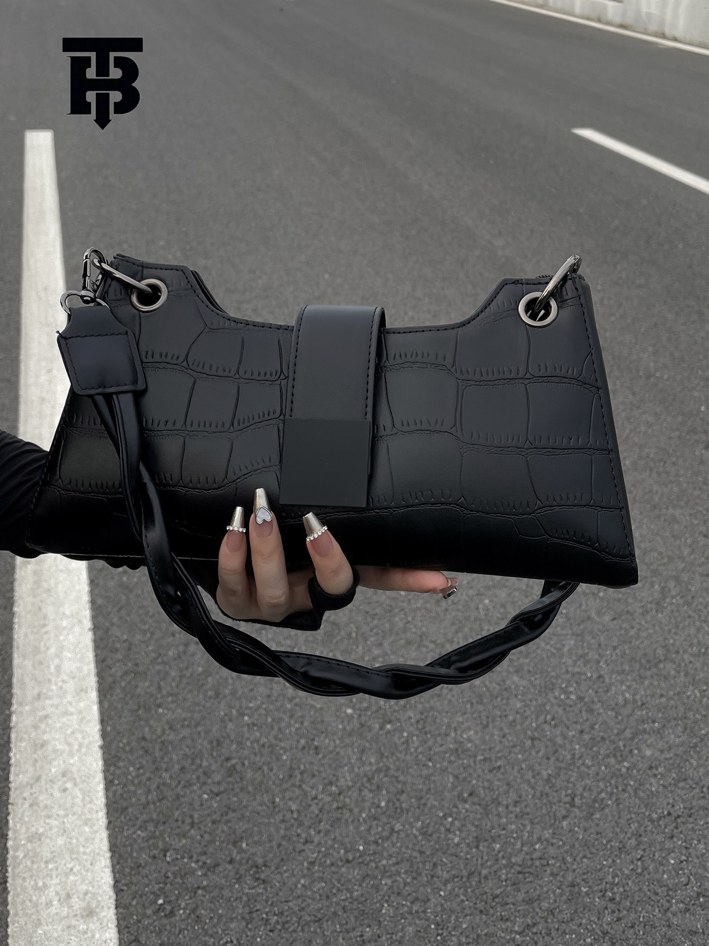 TB BHULAMTE Free Freight New Designer Bag High End One Shoulder Women's Underarm Bag 2025 Fashion Internet Celebrity Small Public Design Texture 