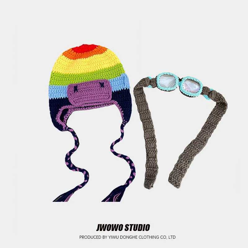 Korean Niche Handcrocheted ot C Mens and Wens Autumn and Winter Funny es Ear Protectors Knitted Bber Hats Y250920