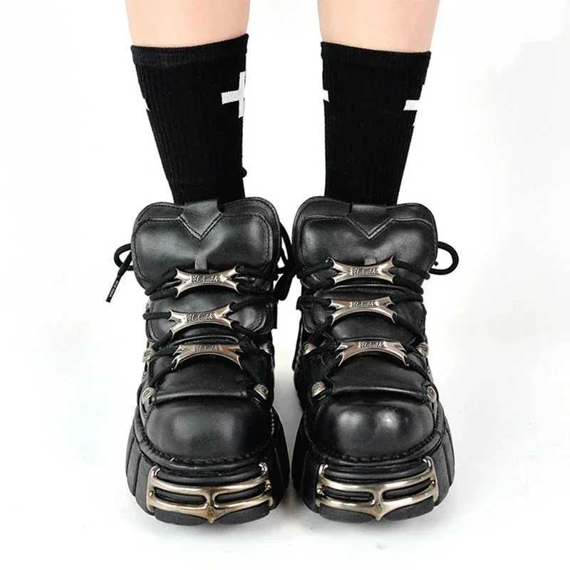2025 New Brand Punk Style Women Shoes Laceup heel height 6CM Platform Shoes Woman Rock Boots Metal Decor Woman Sneakers W250922