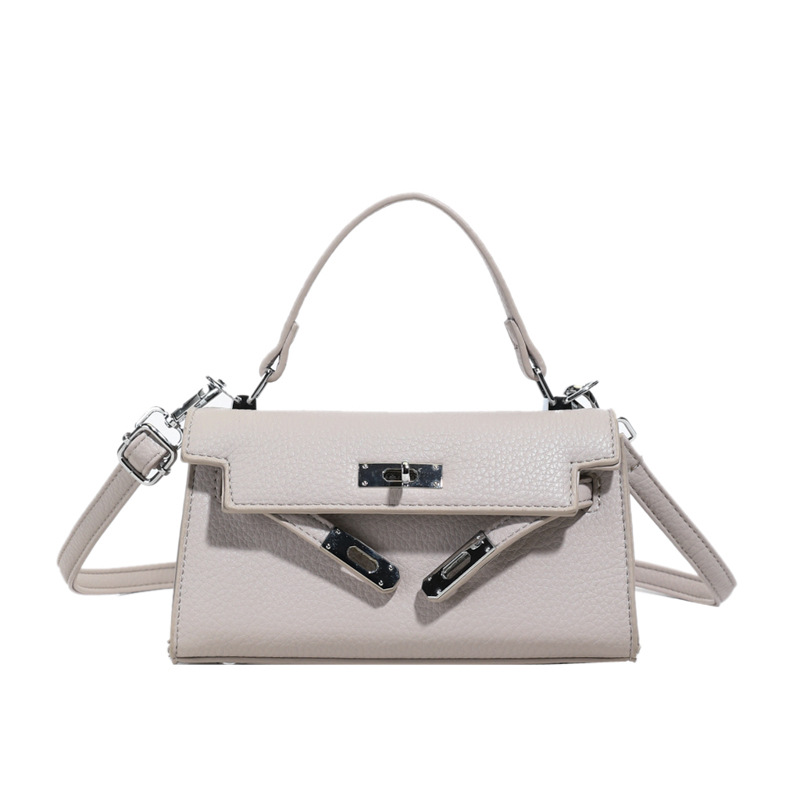 Designer bag hot free shipping New daily commuting shoulder bag with a high-end feel trendy and casual fashion cross body bag black pink grey khaki wh