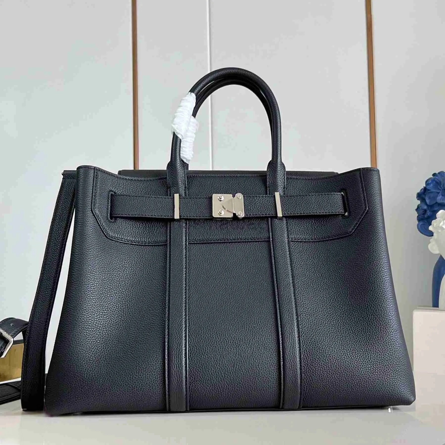 Top Quality Luxurys Designers Bags Top Quality 12a Georges Tote Designer Genuine Leather Sier Hardware Handbag Soft Flap Inside Zipped Pocket Shoulder Removable