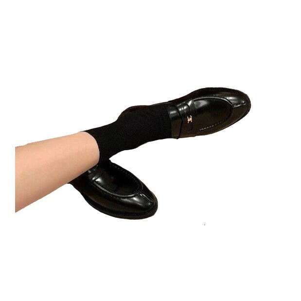 Gold Buckle Slip-On Lazy Loafers Designer Shoe Women British Style Small Leather Single Shoes 2025 New Model