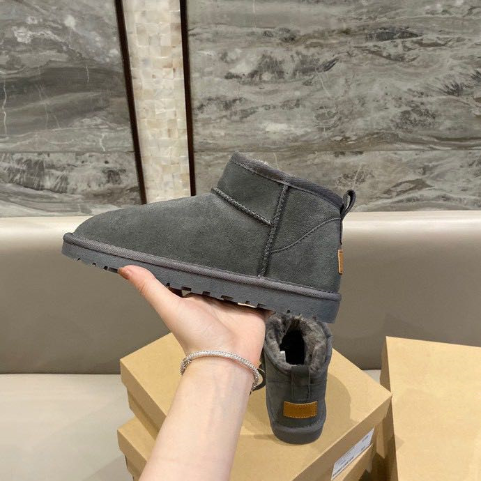 Free Shipping 2025 Women's Short Snow Boots Genuine Leather Waterproof Shearling Lined Winter Boots Non-Slip Warm Thermal Ankle Boots