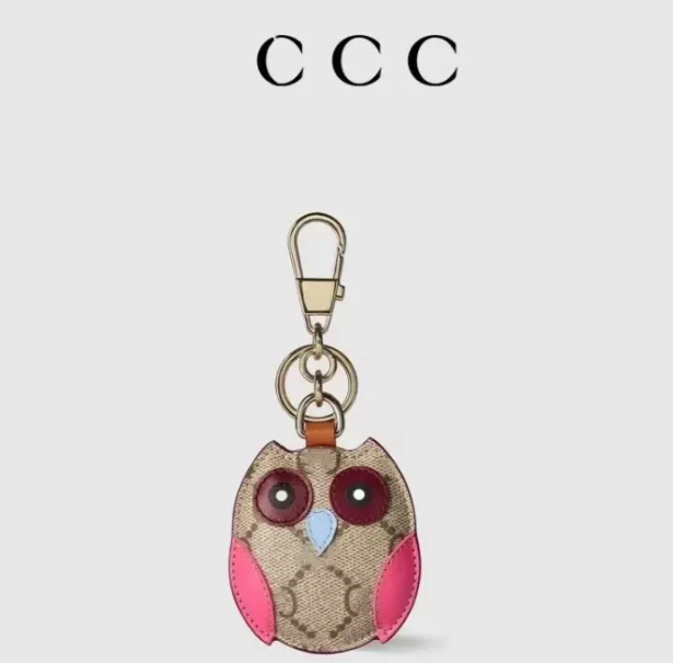 Top Designer keychains for women/men pet dog upscale leather keychain rings bag charm Keychains car key accessories 424