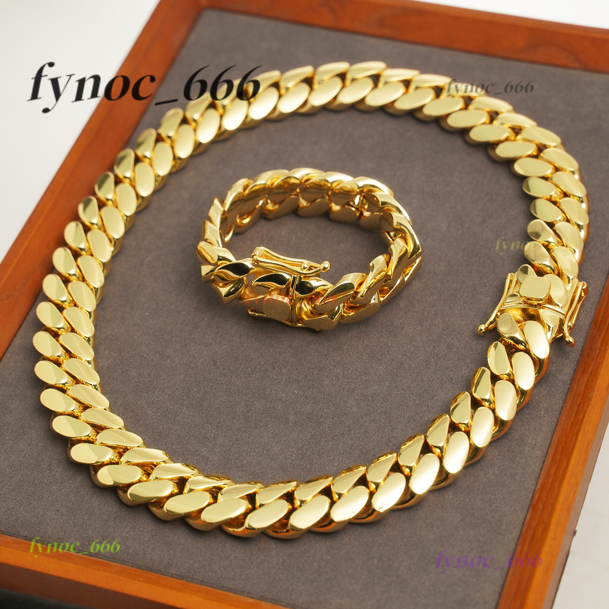 Hip Hop Jewelry Fashion Style Luxury and Heavy Necklace Super Big Cuban Necklace Big Ass Cuban Link Chain Miami Cuban Link