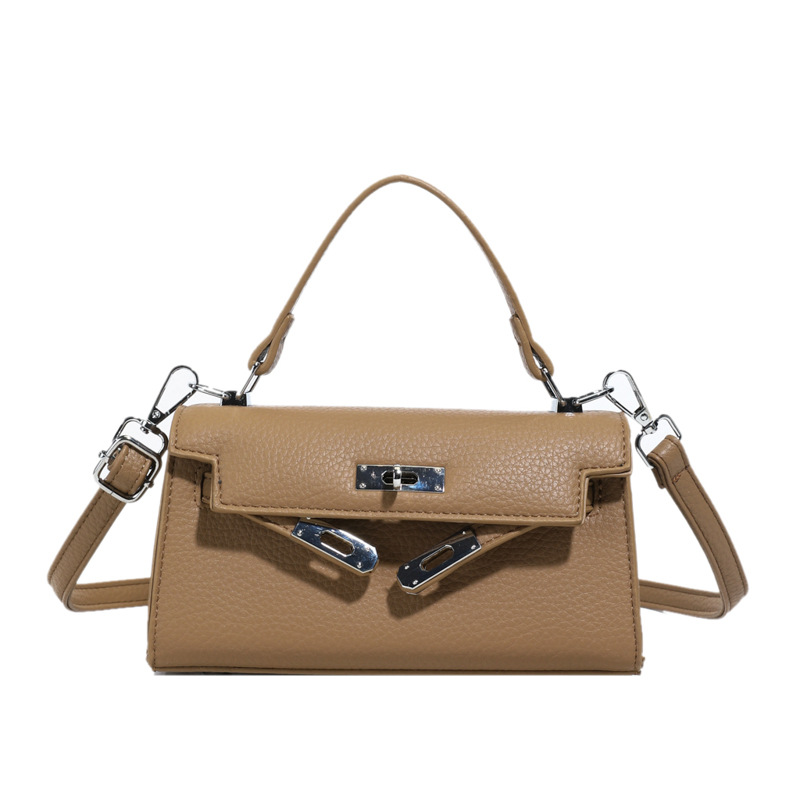 Designer bag hot free shipping New daily commuting shoulder bag with a high-end feel trendy and casual fashion cross body bag black pink grey khaki wh