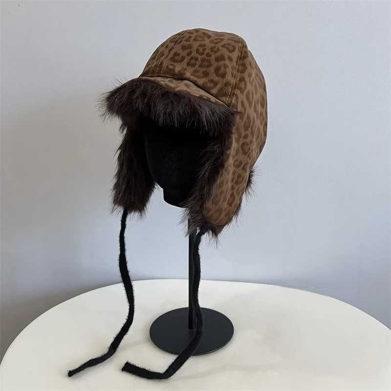 Winter Wen Men Leopard Print Ski Down Hat Imitation Mink Fur Bber Hats Outdoor Windproof Warm Cycling Ear Protection Cs Y250920