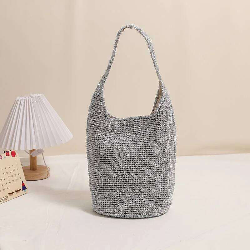 Designer Luxury Leisure Large Capacity Shoulder Woven Bag Hand Held Water Bucket Vacation Beach Versatile Women S Bags