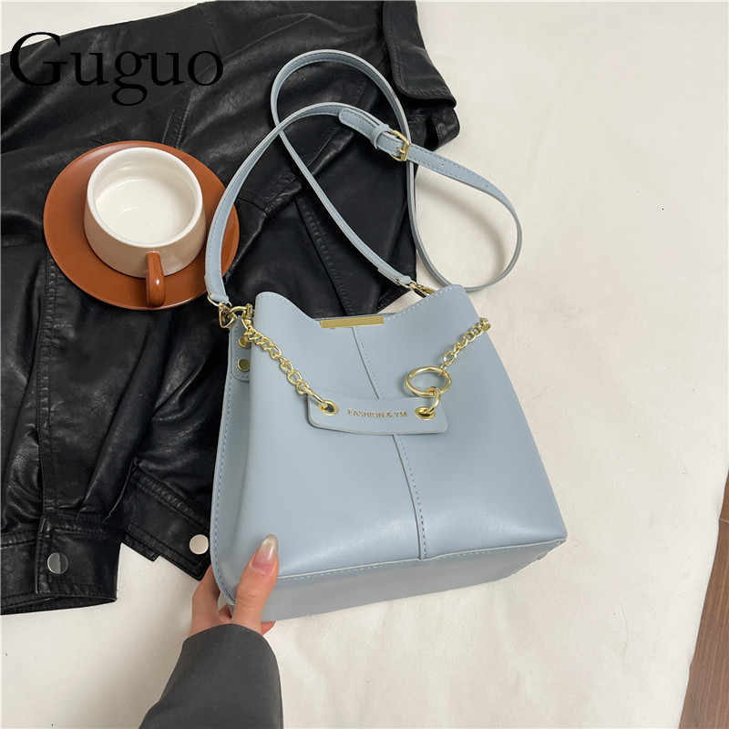 Guguo Designer Bag Handheld Bucket Bag For Women, High-end Exquisite Large Capacity Crossbody Bag, Versatile Niche Fashion Single Shoulder Underarm Ba
