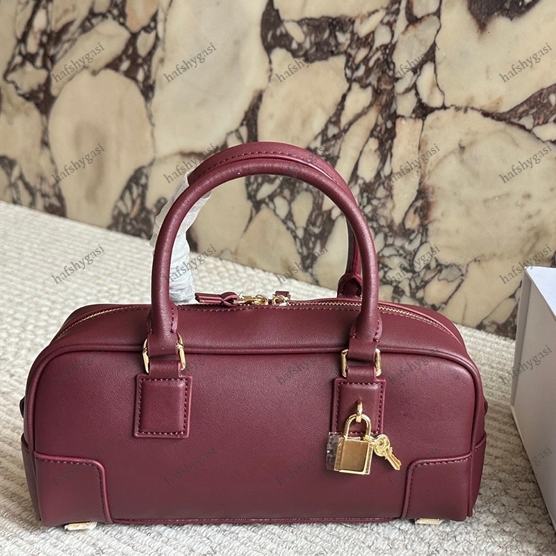 Designer Amazona 23 Handbag In Nappa Calfskin With Padlock And Protective Metal Feet On Base High Quality Bowling Bag Classic Shoulder Bag 250922