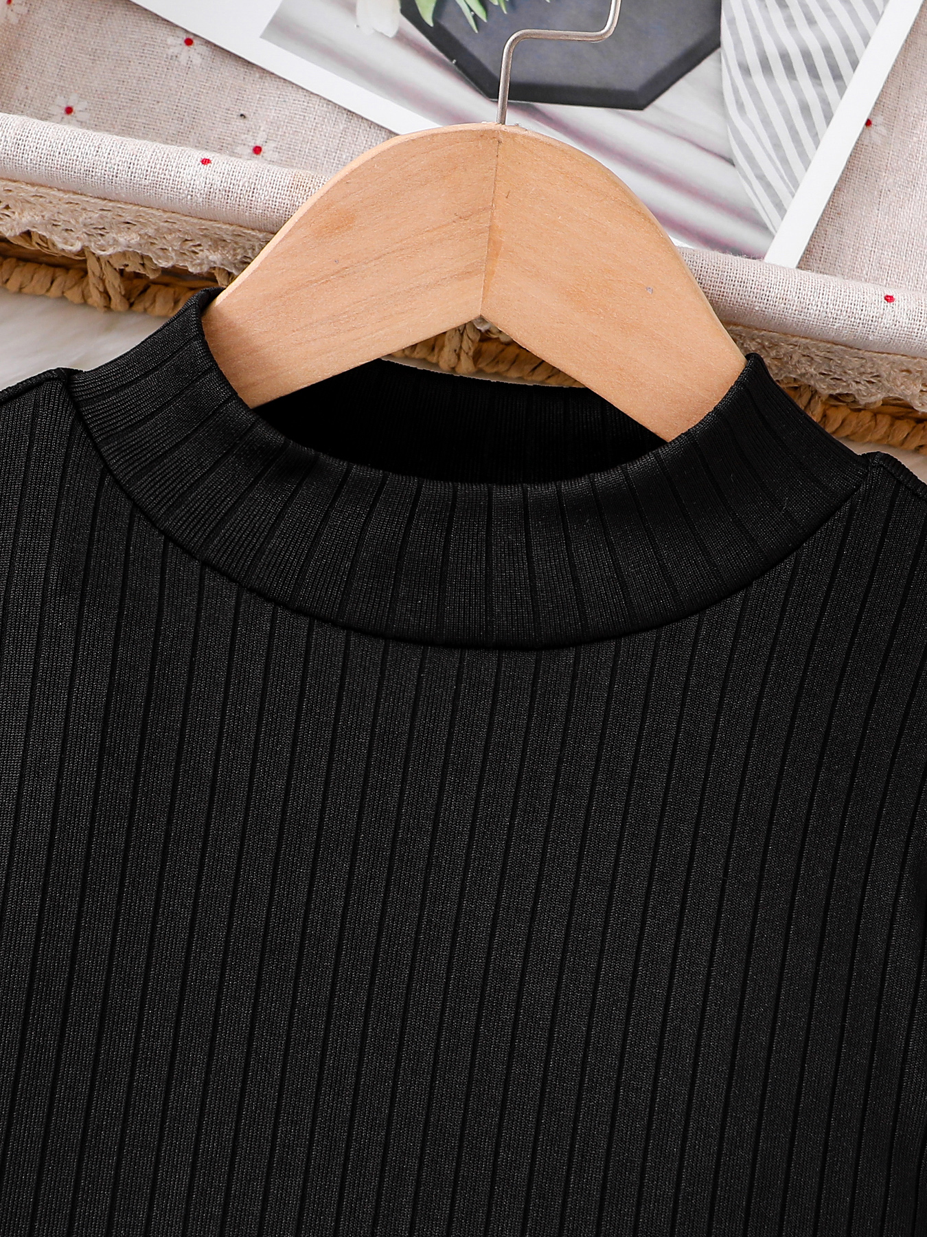 Toddler Girl 2pcs Set: Black Ruffled Sleeve Top & Tweed Plaid Skirt, Elegant Little Girl Outfit-KJ1C4469A