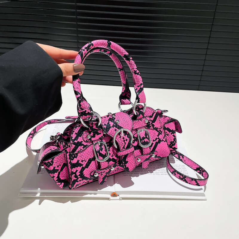 Trendy 2025 New Fashion Snake Pattern Handbag Women's Versatile Crossbody Small Square Bag PU