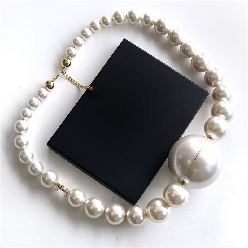 Designer Pearl Necklace Minaudiere Crossbody Bag Luxury Woman Evening Bag Handbag Gold Tone Metal Shoulder Bag Purse 10a Designer Bag Mirror Quality