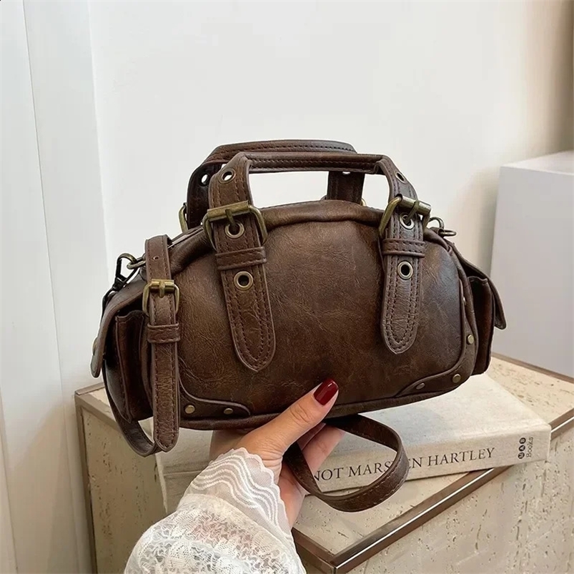 Maillard Boston Handbag Women Retro Motorcycle Bag Handbag Versatile Mini Hand-held Shoulder Crossbody Bag Paquete 240909