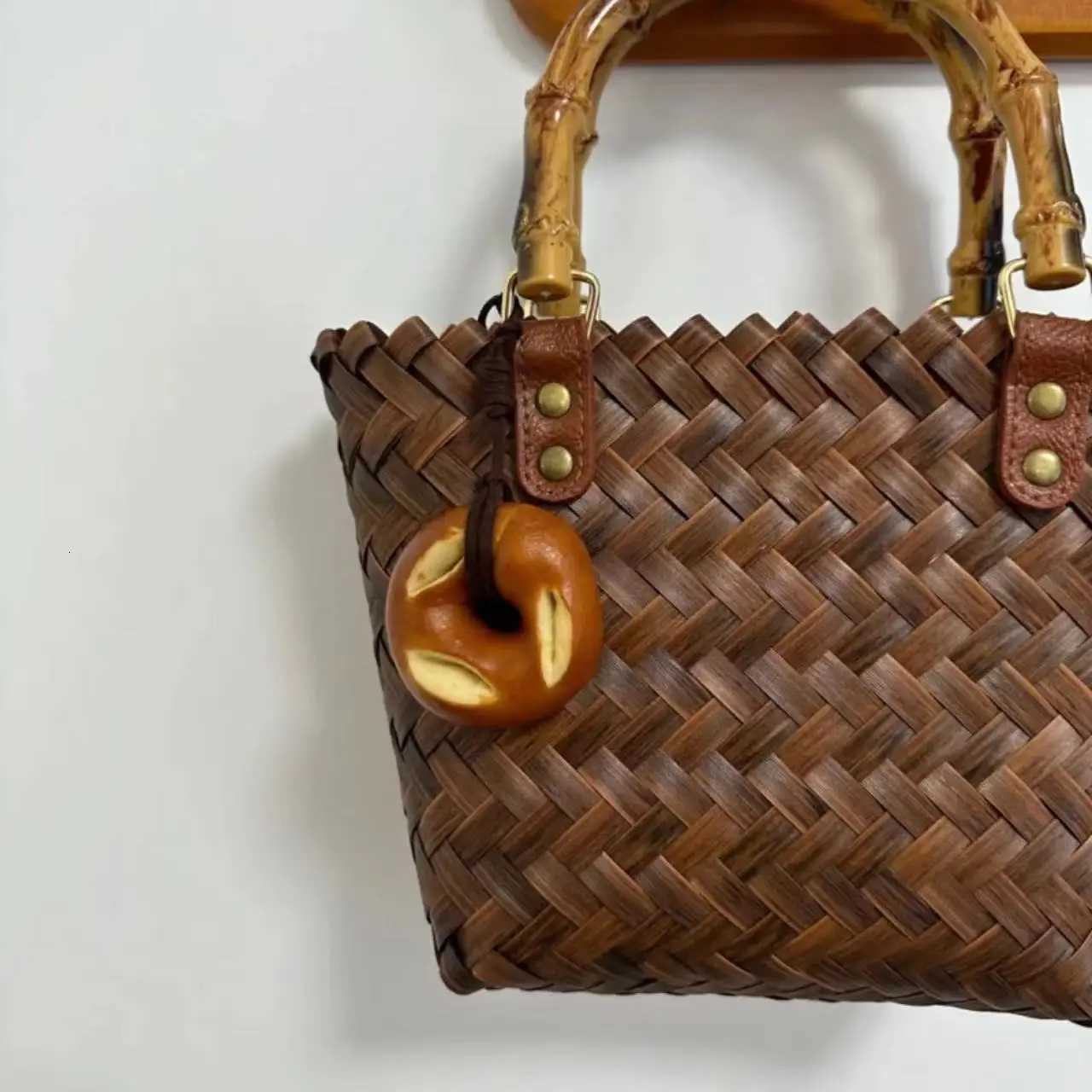 Keychain Climbing Rope Bag Charm Personalized Car Keychain Bag Pendant Purse Handbag Pendant Party Gifts D250923